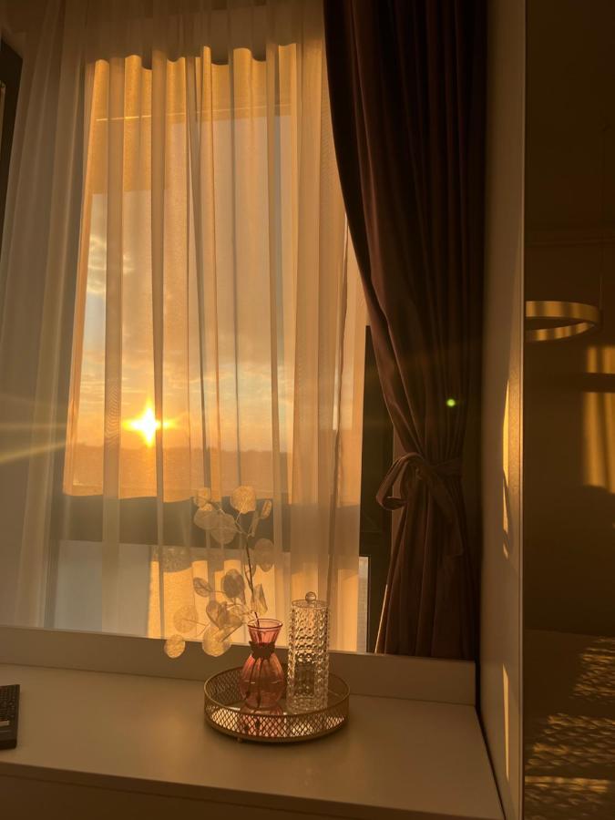 Pitesti Sunset View Luaran gambar
